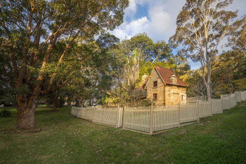 Gardeners Cottage - Winery Find 1