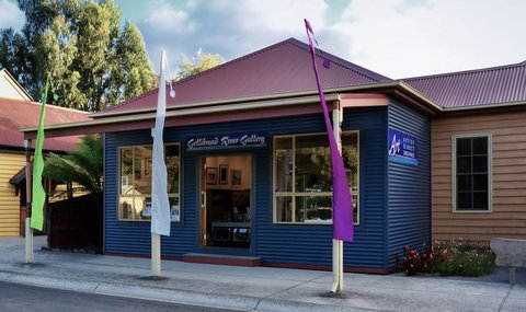 Gellibrand River Gallery Accommodation - Winery Find 0