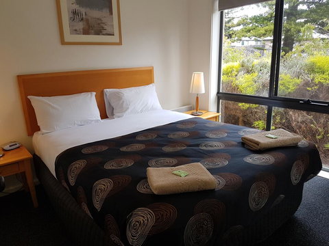 Gilles St Apartments - Winery Find 1