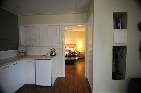 Gisborne Peak Winery Cottages - Winery Find 1