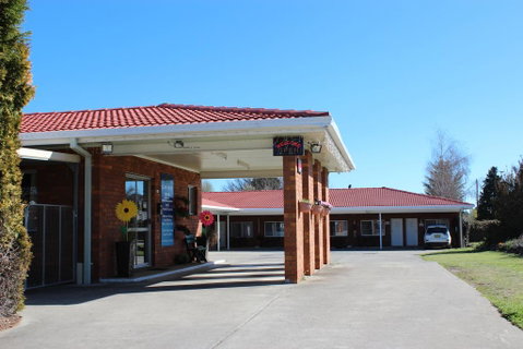 Glen Innes Lodge Motel - Winery Find 0