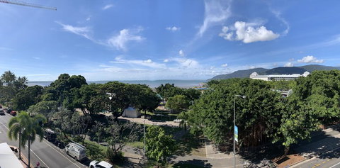 Global Backpackers Cairns - Winery Find 1