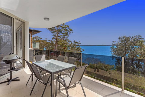 Gloucester Street, 24A, Mirage - Winery Find 0