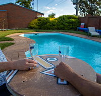 Golden Country Motel and Caravan Park - Winery Find