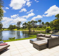 Grand Oasis at Sanctuary Cove - Winery Find