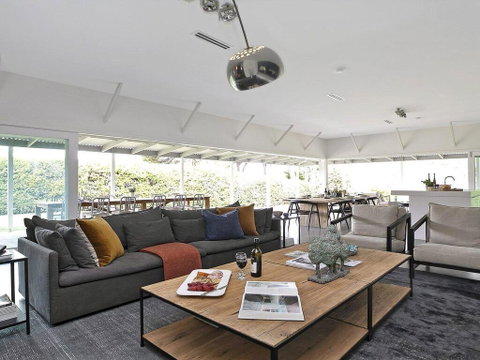 Greywood - Classic Highlands Charm & Serene Living - Winery Find 3