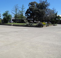 Hamilton Hume Motor Inn - Winery Find