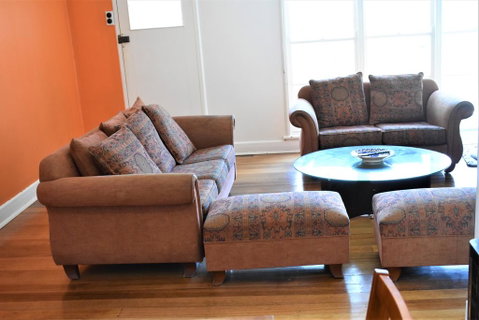 Happy Cozy House For Holidays, Beach, BBQ, Pet Friendly 35kms From CBD In Country Life Style !!! - Winery Find 3