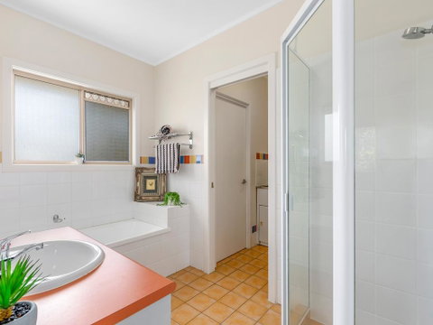 Hastings Cove Apartments - Tweed Coast Holidays - Winery Find 3