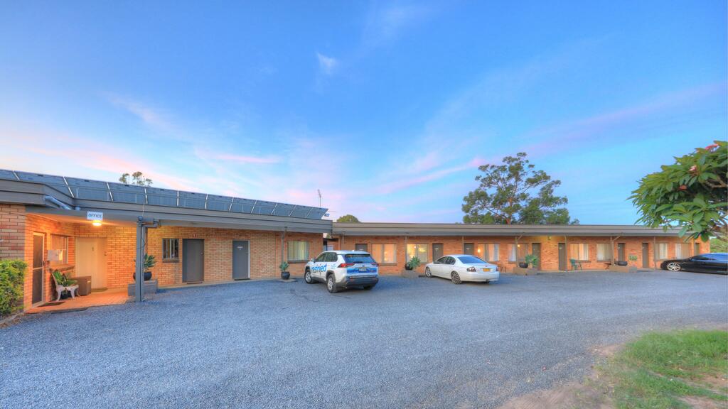 Waterview Heights NSW Winery Find