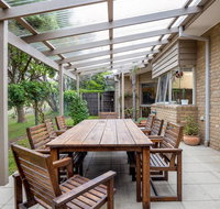 Hilltop Beach House newly updated - Winery Find