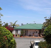 Hilltop on Tamborine - Winery Find