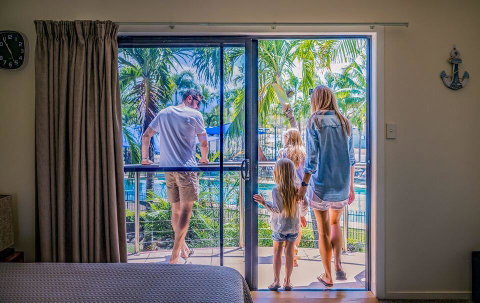 Hinchinbrook Resorts - Winery Find 2