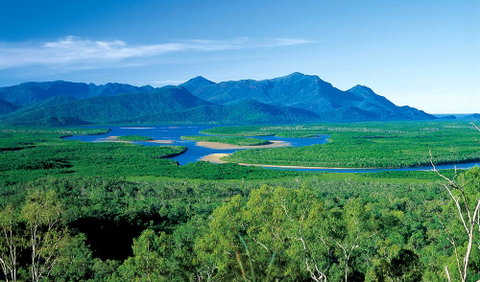 Hinchinbrook Resorts - Winery Find 1