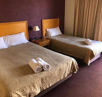 Horse  Jockey Hotel Motel - Winery Find