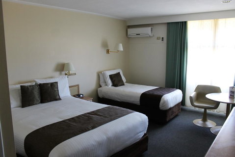Hospitality Geraldton, SureStay By Best Western - Winery Find 3