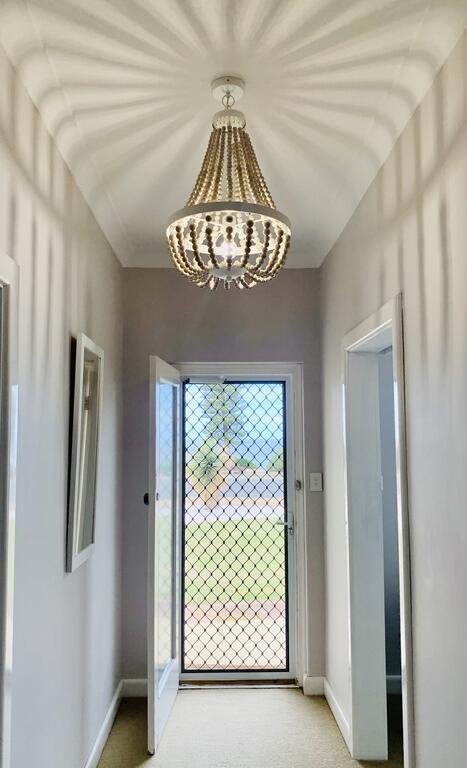 Jewel Of The South Beachside Holiday Rental - Winery Find 3