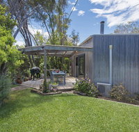 Just Beachy Beach House - Pet Friendly - Winery Find