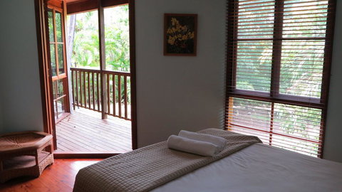 Kameruka 6 Rheuben Terrace - Winery Find 3