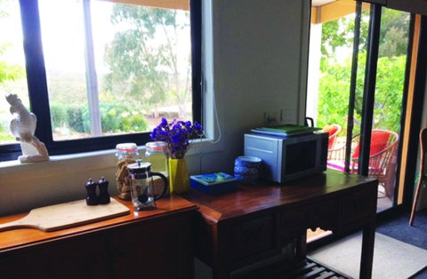 Kangaroo Hill Studio - Winery Find 0