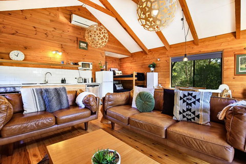 Kangaroo Valley Timber Cabin - Winery Find 2