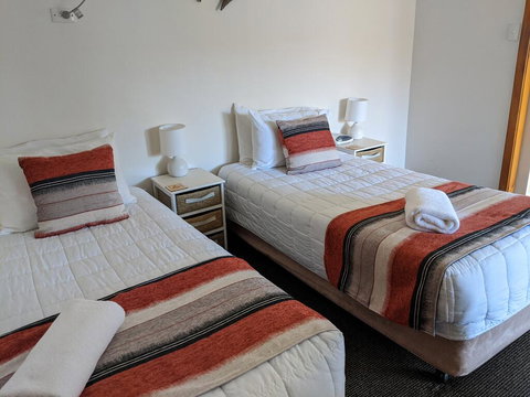 Karuah Motor Inn - Winery Find 2