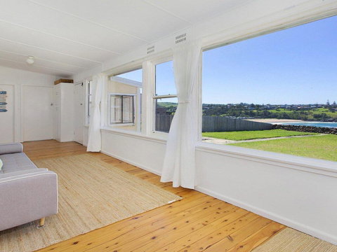 Kiama Beach Cottage At Easts Beach - Winery Find 2