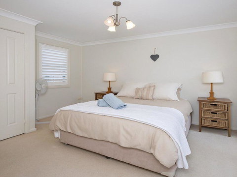 Kiama Beachscape On Manning - Winery Find 3