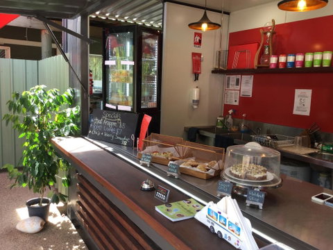 Kimberleyland Waterfront Holiday Park - Winery Find 2