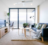 KOZYGURU BRISBANE CITY HIGHRISE 1BED APT SPIRE QBN550-2501 - Winery Find
