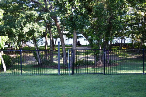 Kurrimine Beach Huts - Winery Find 0
