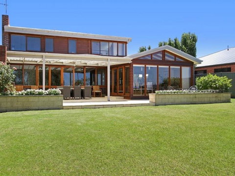 Lake House 61 Mulwala - Winery Find 0