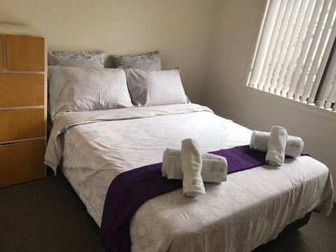 Lake Vista - Winery Find 1