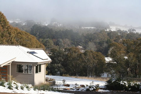 Lakeview Luxury Retreat - Winery Find 0