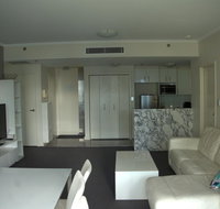 Large 2 Bedroom Apartment in World Square Sydney CBD - Winery Find
