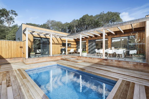 Luxe On Lydgate Family Retreat With Pool, WiFi, Foxtel, Walk To Beach - Winery Find 3
