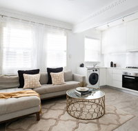 Luxury Escape in Bellevue Hill Apartment - Winery Find