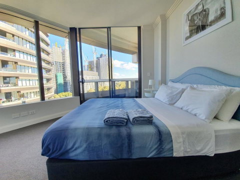 Luxury Level 2-bed 2-bath City View Apt In Olympic Park - Winery Find 3