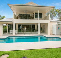 Luxury Living on the Beachfront - Winery Find