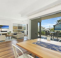 Luxury on Currumbin Beach - Winery Find