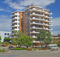 Macquarie Towers 17 1 Waugh Street - Winery Find