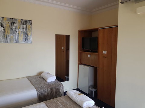 Maitland City Motel - Winery Find 3