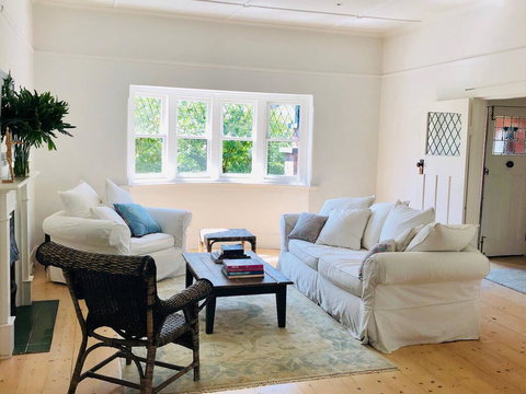 Malvern 3 Bedroom Delight - Winery Find 1