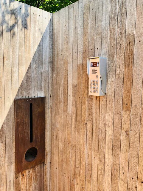 Malvern 3 Bedroom Delight - Winery Find 3