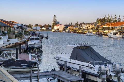 Mandurah Canals, Casa Marina - Winery Find 2