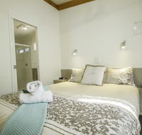 Mannum Riverside Caravan Park - Winery Find