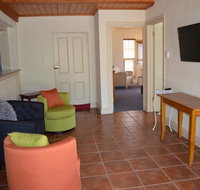 Marananga Cottages - Winery Find