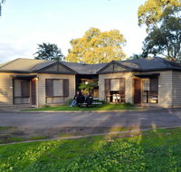 Marion Holiday Park - Winery Find