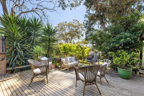 MARTHA COTTAGE - MT MARTHA - Winery Find 1