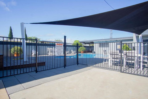 MAS Country Acacia Motor Inn - Winery Find 3